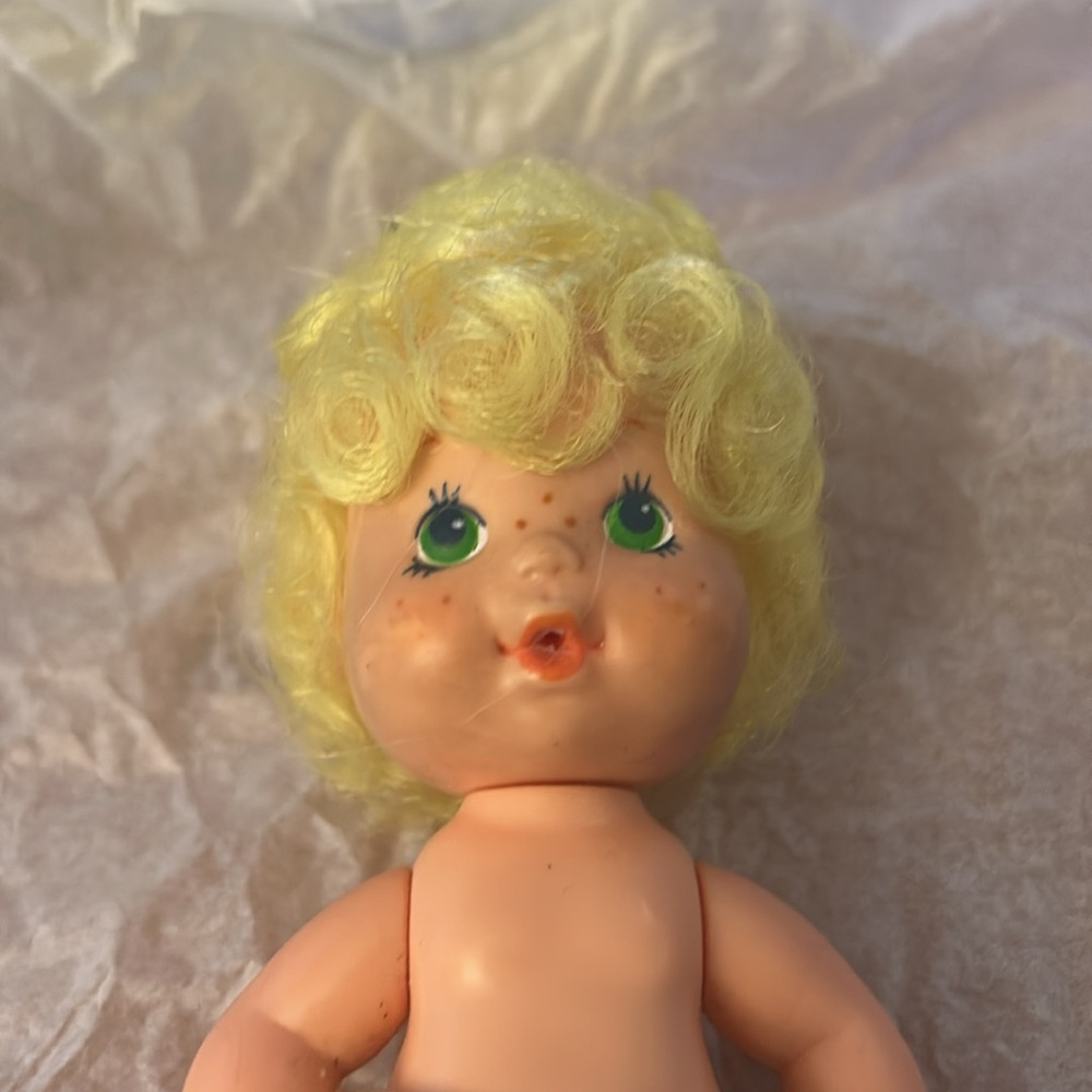 Vintage Strawberry Shortcake “Lemon Meringue “ baby doll, mini doll, - Picture 3 of 3